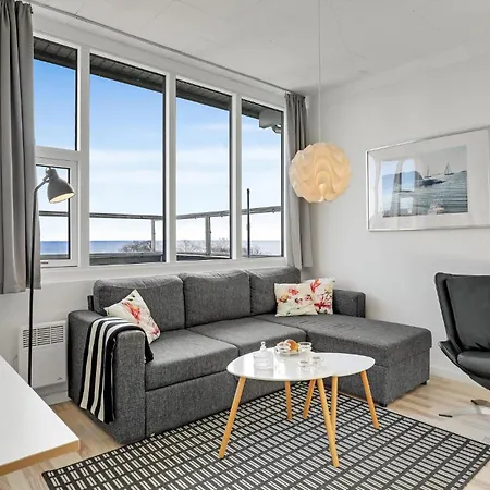 Stunning Apartment In Allinge With House Sea View *