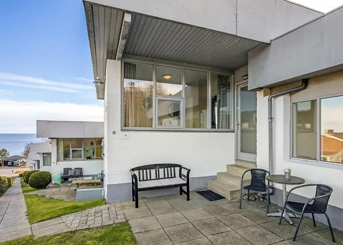 2 Bedroom In Apartamento *